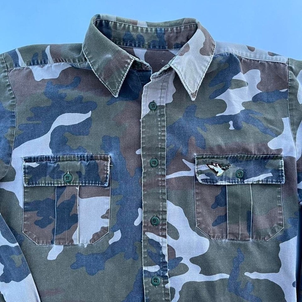 Vintage embroidered camouflage duck hunting button up shirt - Picture 1 of 7